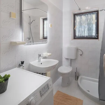 Apartment Ljerka *