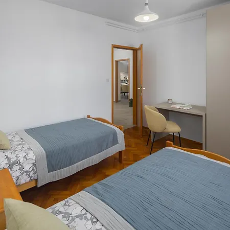 Ljerka Apartment
